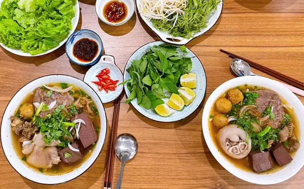 Cách Nấu Bún Bò Sài Gòn Chuẩn Vị Ngon Tại Nhà