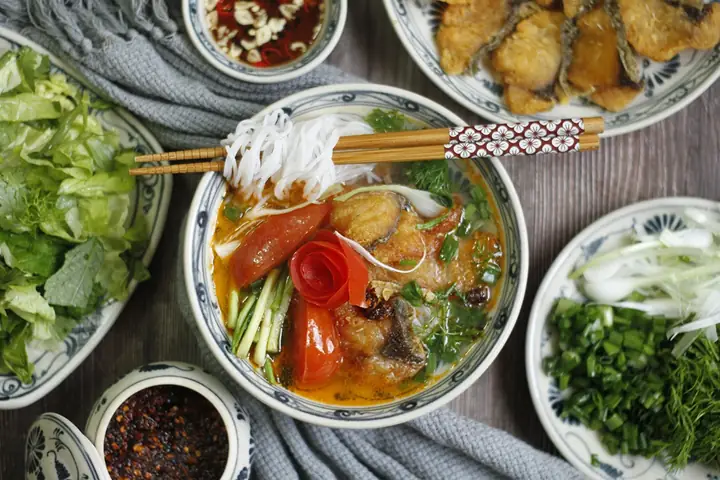 Cách Nấu Bún Cá Ngon Như Ngoài Hàng
