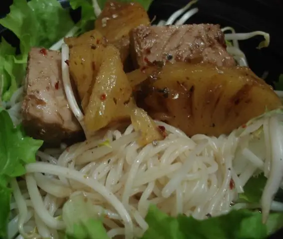 Cách Nấu Bún Cá Ngừ Kho Thơm: Công Thức Chuẩn Vị Đặc Sản Miền Tây