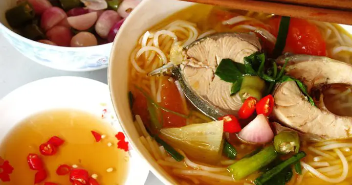 Cách Nấu Bún Cá Ngừ Um Quảng Ngãi Chuẩn Vị Miền Trung