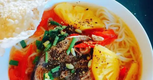 Cách Nấu Bún Cá Ngừ Um Quảng Ngãi Chuẩn Vị Miền Trung