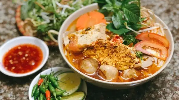 Cách Nấu Bún Chay Siêu Ngon: Hướng Dẫn Chi Tiết Từ A-z Cho Bữa Ăn Thanh Đạm