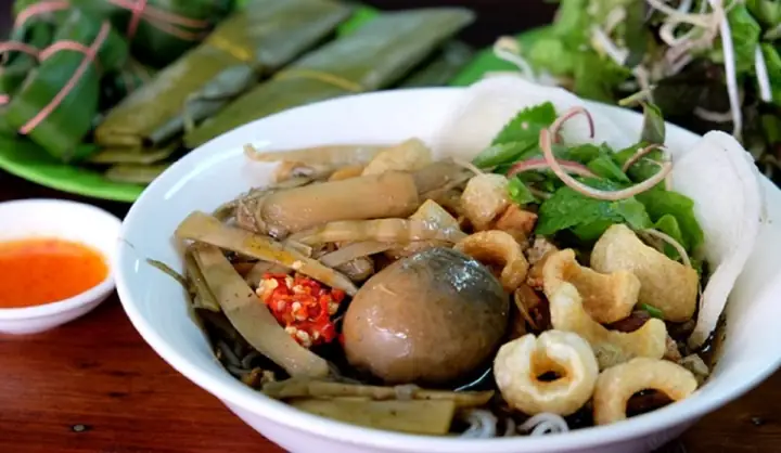 Cách Nấu Bún Cua Thối Chuẩn Vị Miền Tây, Thơm Ngon Khó Cưỡng