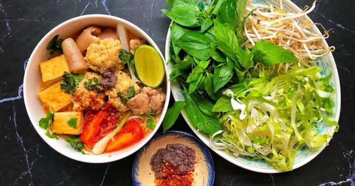 Cách Nấu Bún Đỏ Miền Nam Chuẩn Vị, Thơm Ngon Đậm Đà