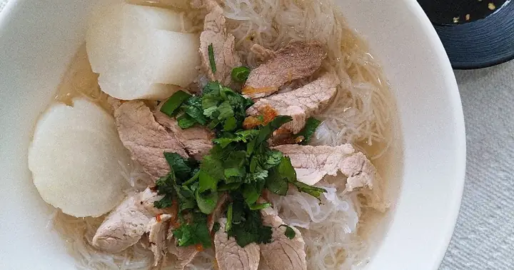 Cách Nấu Bún Gạo Nước Lèo Thơm Ngon Chuẩn Vị Tại Nhà