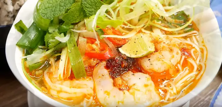Cách Nấu Bún Hến Chua Cay Chuẩn Vị Huế, Đậm Đà Khó Quên