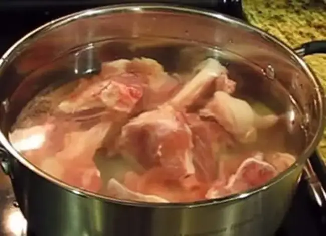 Cách Nấu Bún Mọc Tôm Đậm Đà Hương Vị Miền Tây