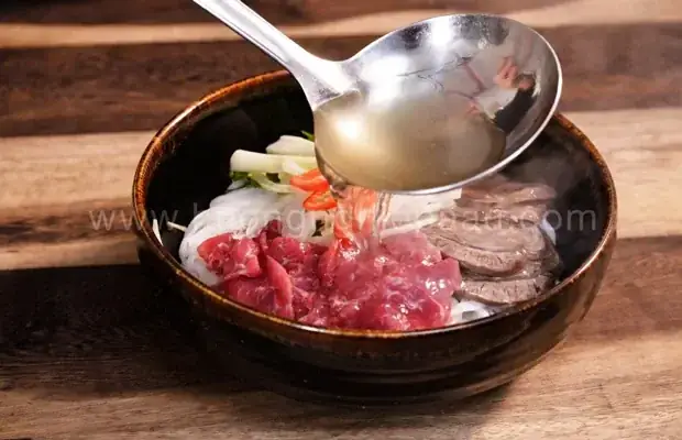 Cách Nấu Bún Phở Để Bán: Hướng Dẫn Chi Tiết Từ A Đến Z Cho Người Mới Bắt Đầu