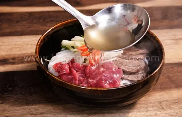Cách Nấu Bún Phở Để Bán: Hướng Dẫn Chi Tiết Từ A Đến Z Cho Người Mới Bắt Đầu