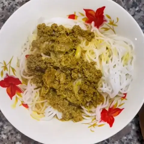 Cách Nấu Bún Rạm Phù Mỹ: Bí Quyết Giữ Trọn Hương Vị Đặc Trưng Miền Tây