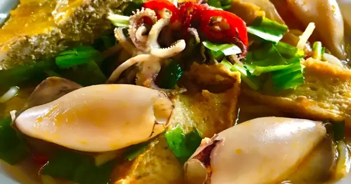 Cách Nấu Bún Riêu Mực Chuẩn Vị Miền Trung, Thơm Ngon Bổ Dưỡng
