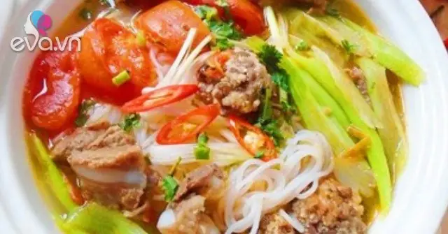 Cách Nấu Bún Sườn Chua Sấu Ngon Chuẩn Vị, Thanh Mát Cho Ngày Hè