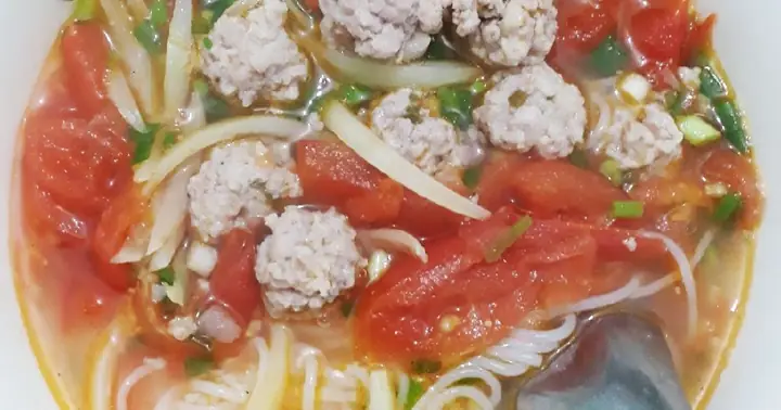 Cách Nấu Bún Thịt Viên Ngon Chuẩn Vị Tại Nhà