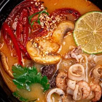 Cách Nấu Bún Tôm Mực Thơm Ngon, Đậm Đà Chuẩn Vị Quê