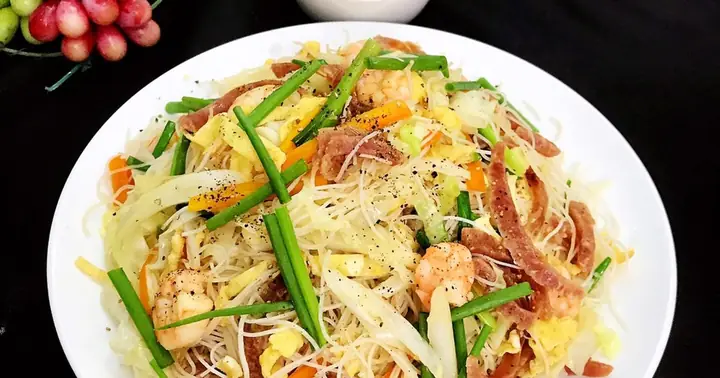 Cách Nấu Bún Xào Singapore Chuẩn Vị Xứ Đảo, Thơm Ngon Khó Cưỡng Cách Nấu Bún Xào Singapore Chuẩn Vị Xứ Đảo, Thơm Ngon Khó Cưỡng