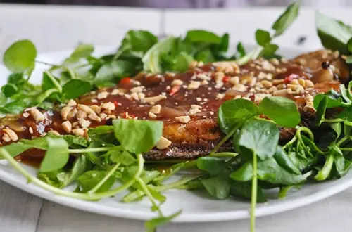 Cách Nấu Cá Chiên Sốt Me Chua Ngọt Chuẩn Vị, Giòn Ngon Không Bị Khô