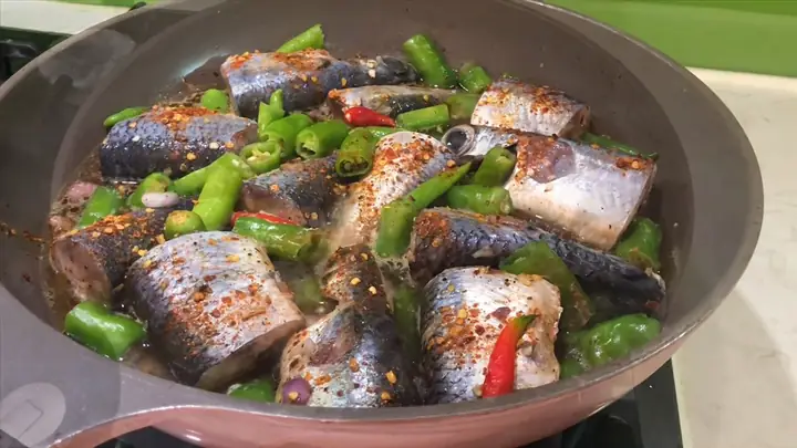 Cách Nấu Cá Chuồn Kho Nghệ Thơm Ngon Đậm Đà, Chuẩn Vị Quê