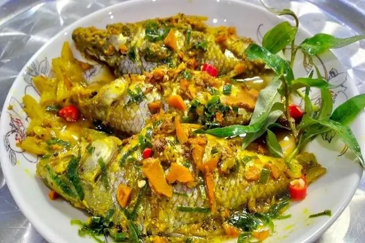 Hướng Dẫn Chi Tiết Cách Nấu Cá Diếc Kho Nghệ Đậm Đà Hương Vị Quê Nhà Hướng Dẫn Chi Tiết Cách Nấu Cá Diếc Kho Nghệ Đậm Đà Hương Vị Quê Nhà