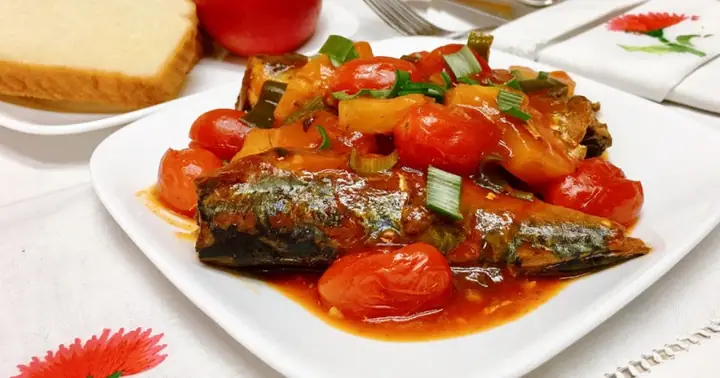 Cách Nấu Cá Hộp Kho Đậm Đà, Thơm Ngon Chuẩn Cơm Gia Đình Cách Nấu Cá Hộp Kho Đậm Đà, Thơm Ngon Chuẩn Cơm Gia Đình