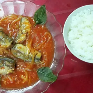 Cách Nấu Cá Hộp Sốt Cà Ngon Chuẩn Vị Như Đầu Bếp Chuyên Nghiệp