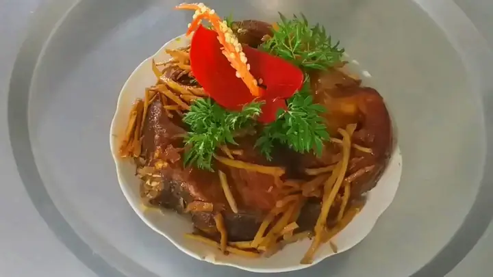 Cách Nấu Cá Mè Kho Riềng Thơm Ngon Đậm Đà Chuẩn Vị Miền Tây Cách Nấu Cá Mè Kho Riềng Thơm Ngon Đậm Đà Chuẩn Vị Miền Tây
