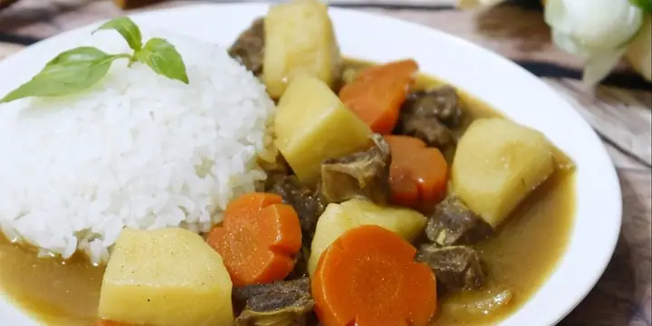 Cách Nấu Cà Ri Bò Sữa Tươi Chuẩn Vị, Thơm Ngon Khó Cưỡng Cách Nấu Cà Ri Bò Sữa Tươi Chuẩn Vị, Thơm Ngon Khó Cưỡng