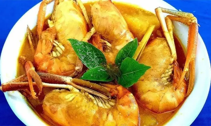 Cách Nấu Cà Ri Hải Sản Thơm Ngon, Đậm Đà Chuẩn Vị Nhà Hàng