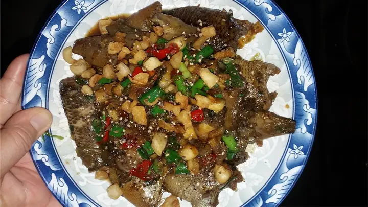 Cách Nấu Cá Rô Kho Tiêu Thơm Ngon Đậm Đà, Thịt Cá Chắc Ngọt Cách Nấu Cá Rô Kho Tiêu Thơm Ngon Đậm Đà, Thịt Cá Chắc Ngọt