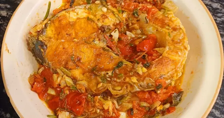 Cách Nấu Cá Trôi Ngon: 5 Công Thức Từ Dân Dã Đến Sang Trọng Cho Bữa Cơm Gia Đình Cách Nấu Cá Trôi Ngon: 5 Công Thức Từ Dân Dã Đến Sang Trọng Cho Bữa Cơm Gia Đình