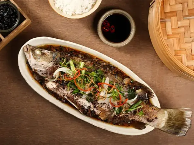 Cách Nấu Cá Vược Sốt Cà Chua: Bí Quyết Giữ Nguyên Độ Tươi Ngon, Thịt Cá Không Bị Nát