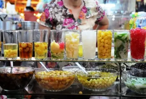 Các Món Chè Huế: Khám Phá 5 Hương Vị Đặc Trưng Và Hướng Dẫn Chi Tiết