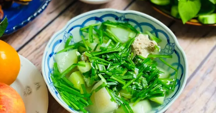 Cách Nấu Canh Bầu Hầm Xương Ngon Ngọt, Thanh Mát Cho Bữa Cơm Gia Đình Cách Nấu Canh Bầu Hầm Xương Ngon Ngọt, Thanh Mát Cho Bữa Cơm Gia Đình