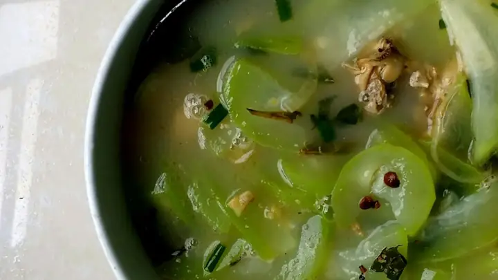 Cách Nấu Canh Bầu Với Trai Ngon Ngọt, Thanh Mát Cho Bữa Cơm Gia Đình