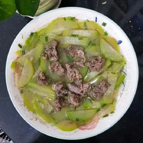 Cách Nấu Canh Bí Đao Với Thịt Bò Thơm Ngon, Thanh Mát Cho Bữa Cơm Gia Đình