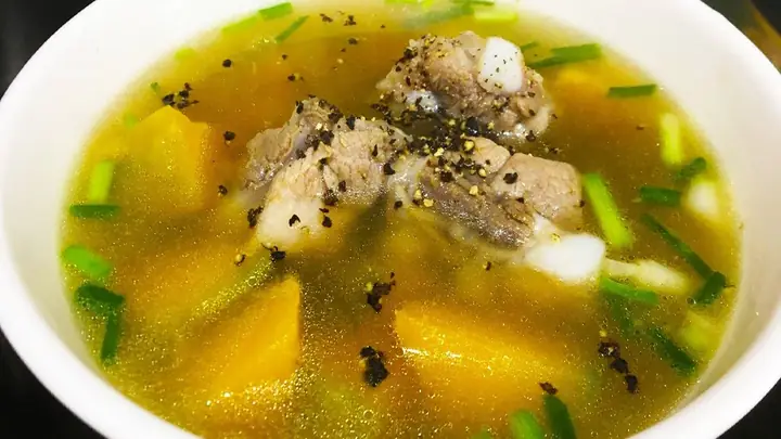 Cách Nấu Canh Bí Sườn Ngon Ngọt Thanh Mát Cho Bữa Cơm Gia Đình