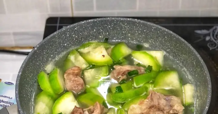 Cách Nấu Canh Bí Sườn Ngon Ngọt Thanh Mát Cho Bữa Cơm Gia Đình