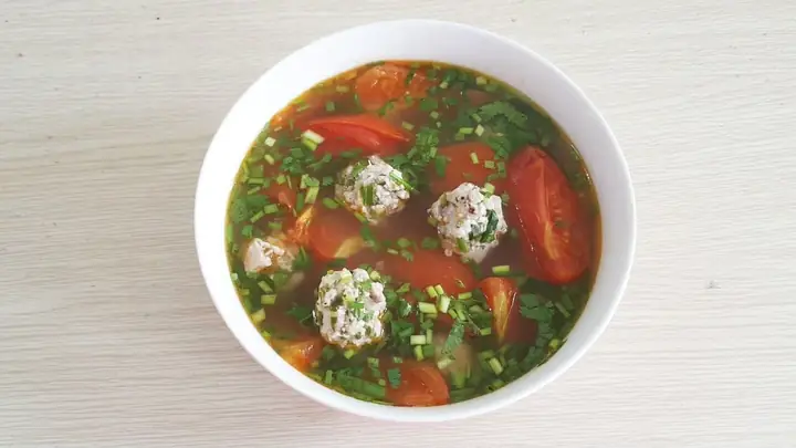 Cách Nấu Canh Bò Hầm Thơm Ngon, Bổ Dưỡng Cho Cả Gia Đình