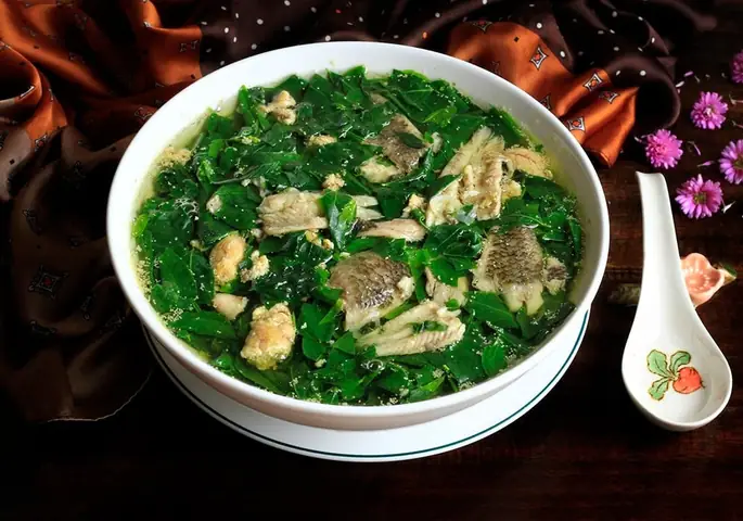 Cách Nấu Canh Cá Chiên Thơm Ngon, Bổ Dưỡng, Không Bị Tanh