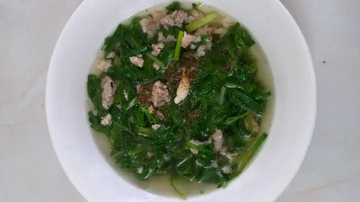 Cách Nấu Canh Cải Cay: 6 Biến Tấu Ngon Miệng, Thanh Mát Cho Bữa Cơm Gia Đình