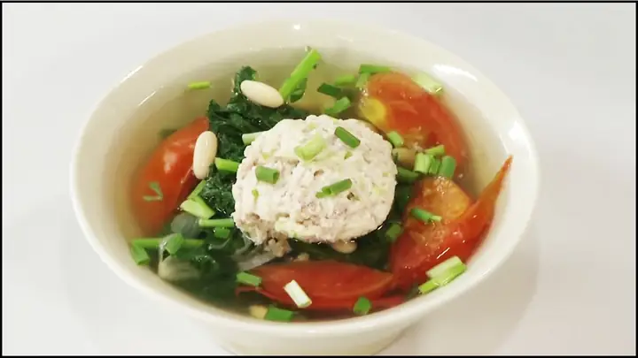 Cách Nấu Canh Cải Xoăn Ngon, Thanh Mát Cho Bữa Cơm Gia Đình Cách Nấu Canh Cải Xoăn Ngon, Thanh Mát Cho Bữa Cơm Gia Đình