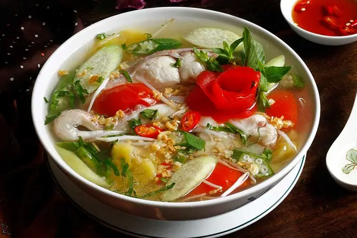 Cách Nấu Canh Chua Bằng Tắc: Bí Quyết Cho Món Canh Chuẩn Vị, Thanh Mát