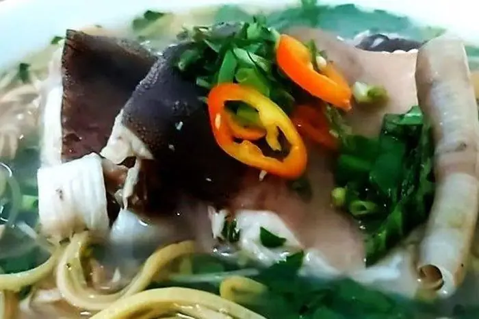 Cách Nấu Canh Chua Cá Đuối Bắp Chuối Chuẩn Vị Miền Tây