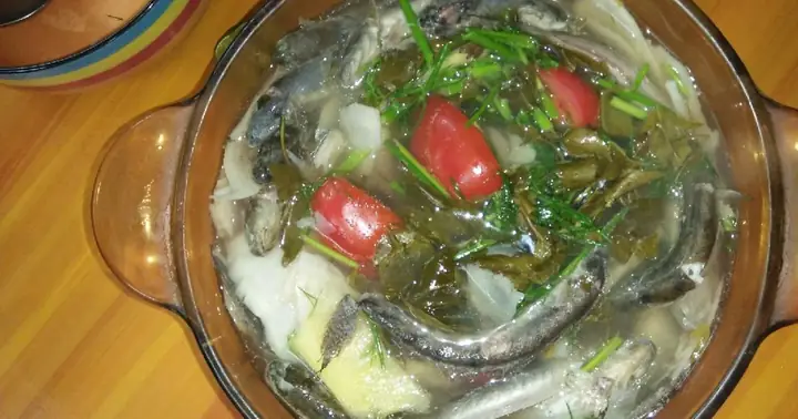 Cách Nấu Canh Chua Cá Kèo Lá Giang: Bí Quyết Chuẩn Vị Miền Tây Nam Bộ