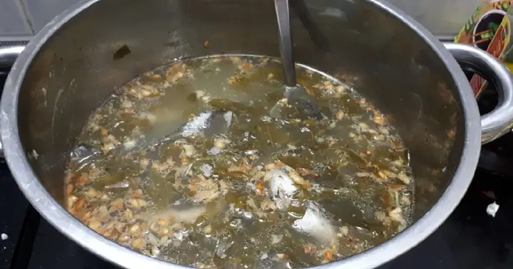 Cách Nấu Canh Chua Cá Kèo Lá Giang: Bí Quyết Chuẩn Vị Miền Tây Nam Bộ