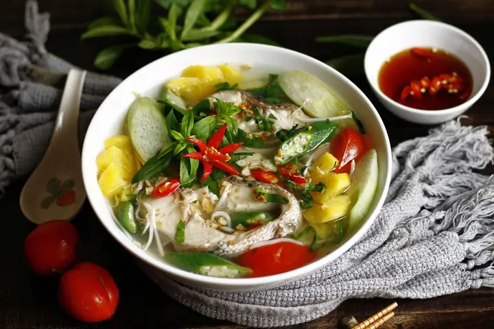 Cách Nấu Canh Chua Cá Lóc Nam Bộ Chuẩn Vị Quê Nhà