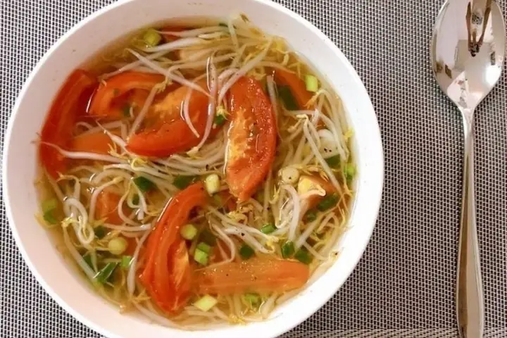 Cách Nấu Canh Chua Giá Đỗ Chuẩn Vị, Thanh Mát Cho Ngày Hè