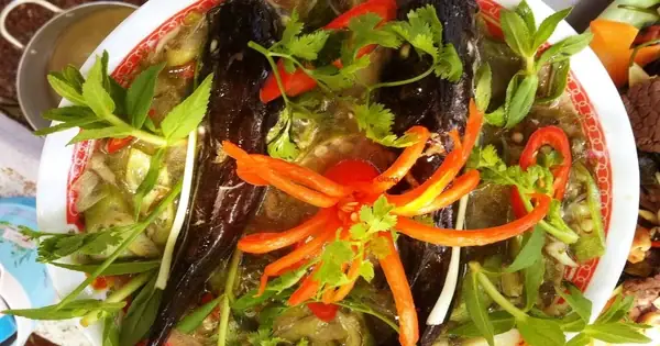 Cách Nấu Canh Chua Lá Bứa Thanh Mát, Giải Nhiệt Cho Ngày Hè Cách Nấu Canh Chua Lá Bứa Thanh Mát, Giải Nhiệt Cho Ngày Hè
