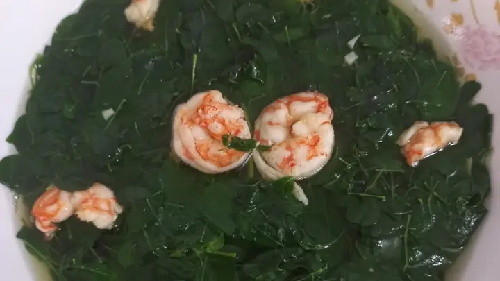 Cách Nấu Canh Chùm Ngây Với Tôm: Hướng Dẫn Chi Tiết Và Bổ Dưỡng Cách Nấu Canh Chùm Ngây Với Tôm: Hướng Dẫn Chi Tiết Và Bổ Dưỡng