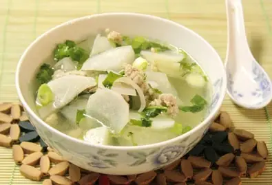 Cách Nấu Canh Củ Cải Trắng Với Thịt Ngon, Ngọt Tự Nhiên