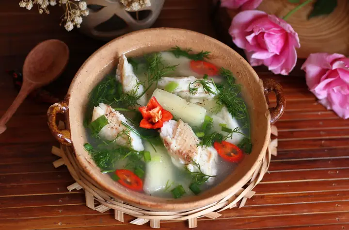 Cách Nấu Canh Củ Sắn Ngon, Thanh Mát Cho Bữa Cơm Gia Đình
